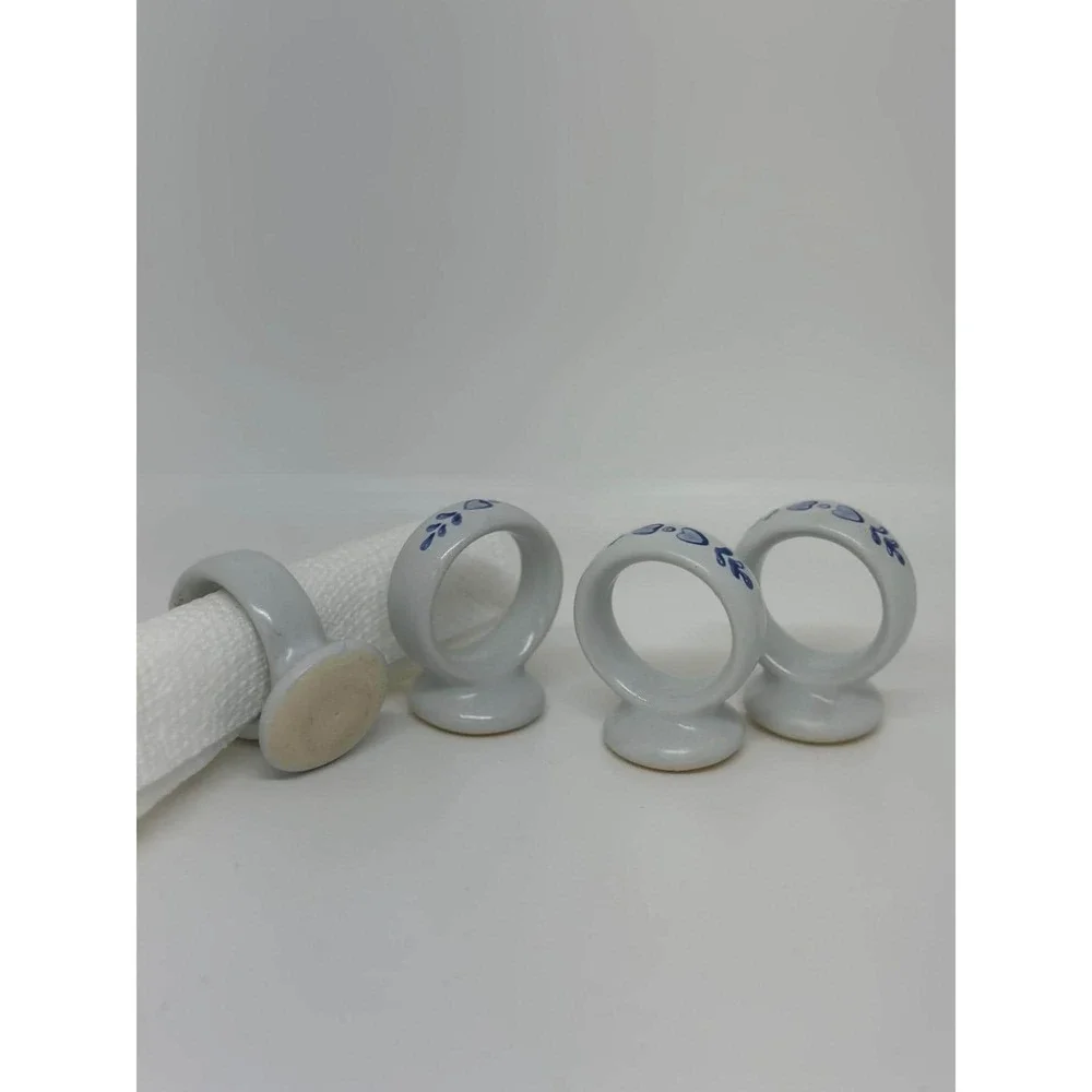VTG Pfaltzgraff Yorktowne Napkin Rings Blue Gray Stoneware Heart Floral Set of 4
